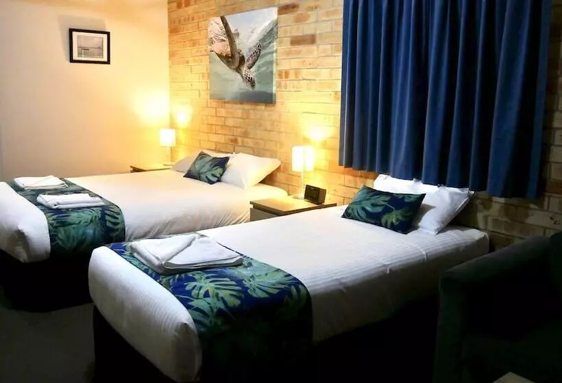 בית מלון כפרי Emeraldene Inn & Eco-lodge