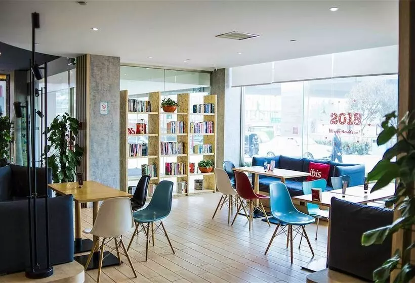 Hotel Ibis Qingdao Ningxia