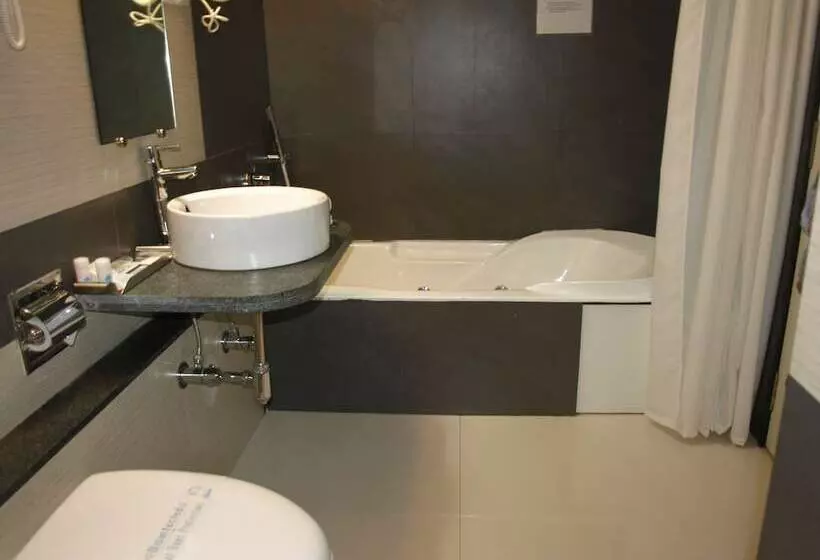 酒店 Kapila Business