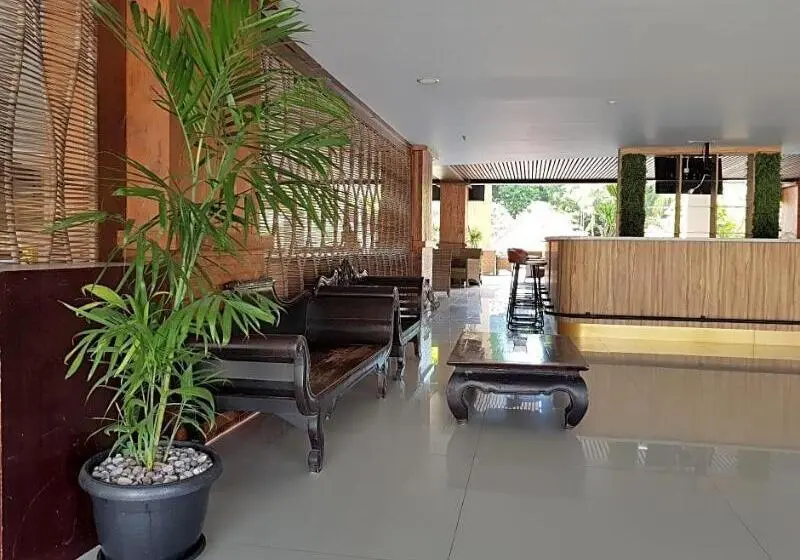 Hotelli New Garden View Resort   Chse Certified