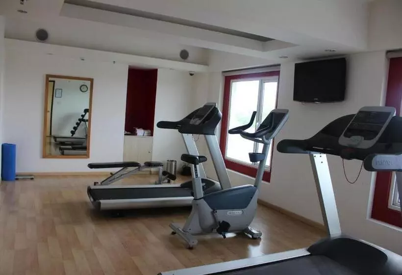 Red Fox By Lemon Tree Hotels, Jaipur