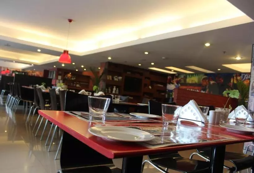 Red Fox By Lemon Tree Hotels, Jaipur