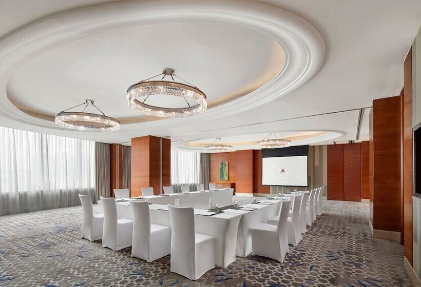 호텔 Shanghai Marriott Marquis City Centre