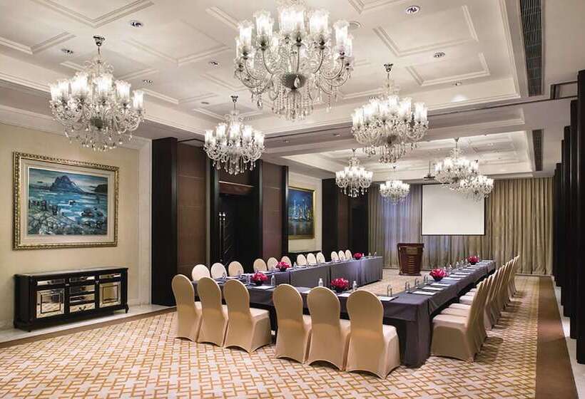 Hotel Sunrise On The Bund