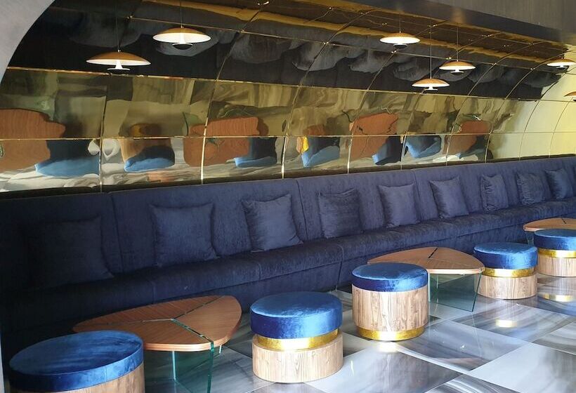 هتل The Edge Bali