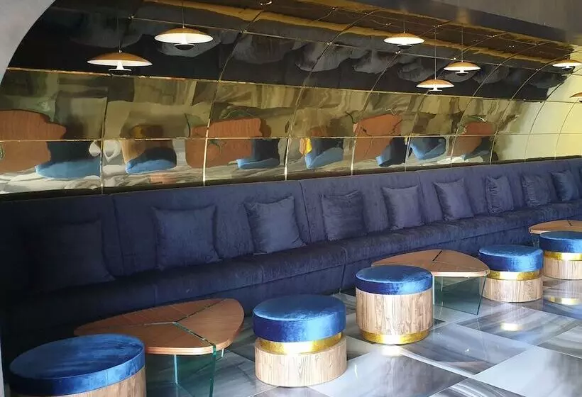 בית מלון כפרי The Edge Bali