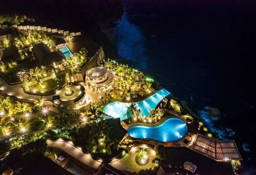 בית מלון כפרי The Edge Bali