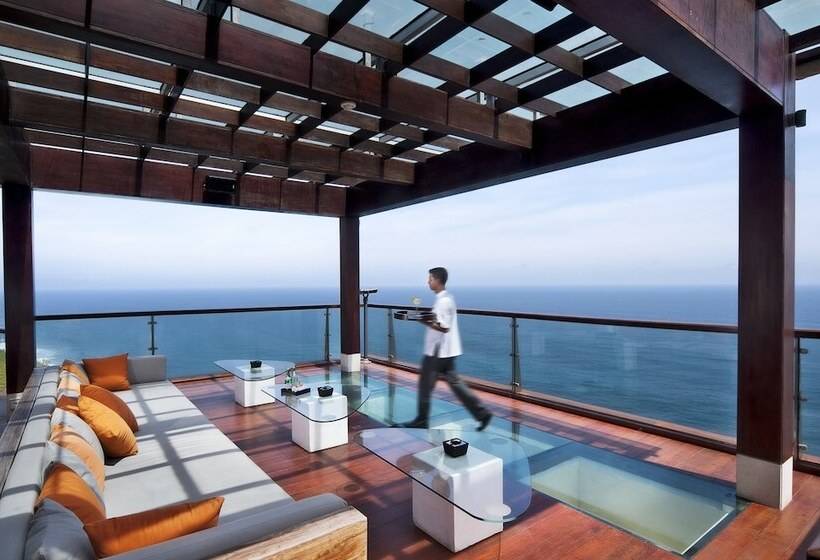 هتل The Edge Bali