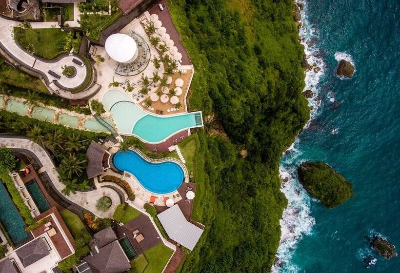 هتل The Edge Bali