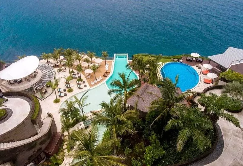 בית מלון כפרי The Edge Bali