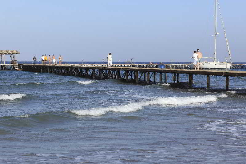 酒店 Three Corners Equinox Beach Resort