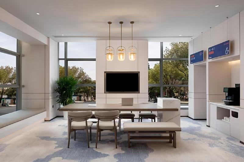 Otel Holiday Inn Express Shanghai Gumei, An Ihg