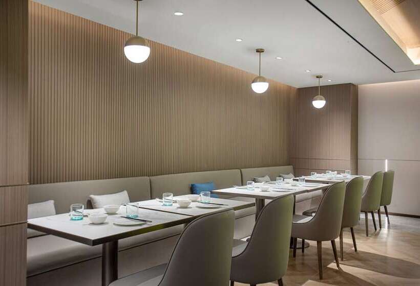 Otel Holiday Inn Express Shanghai Gumei, An Ihg