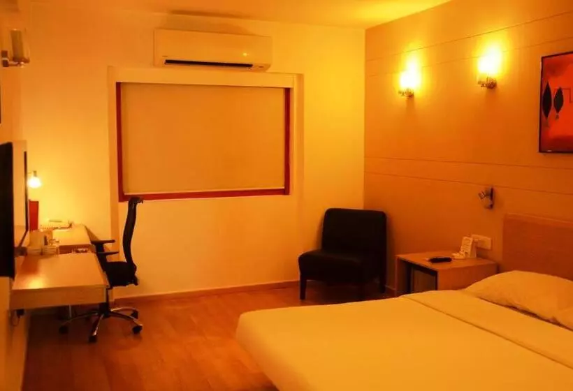 Red Fox By Lemon Tree Hotels, Jaipur