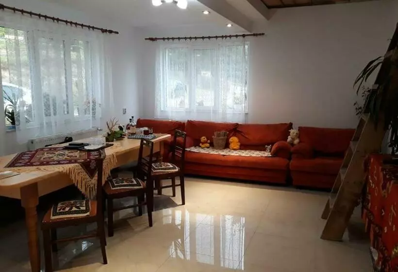 Aamiaismajoitus (B&B) Casa Geanina