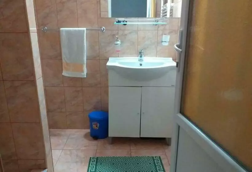 Aamiaismajoitus (B&B) Casa Geanina