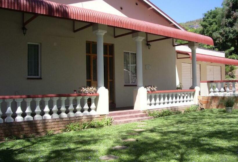 تختخواب و صبحانه Dee S Bnb