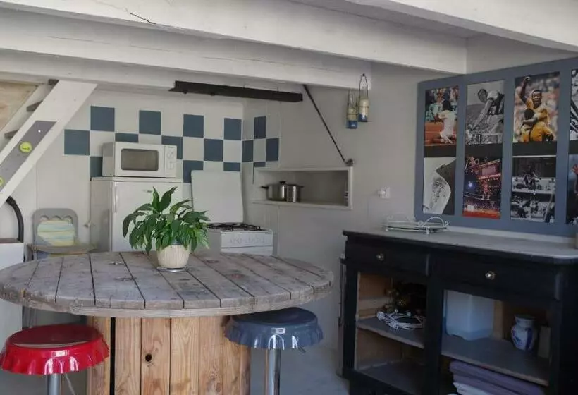 Aamiaismajoitus (B&B) Les Lavandières