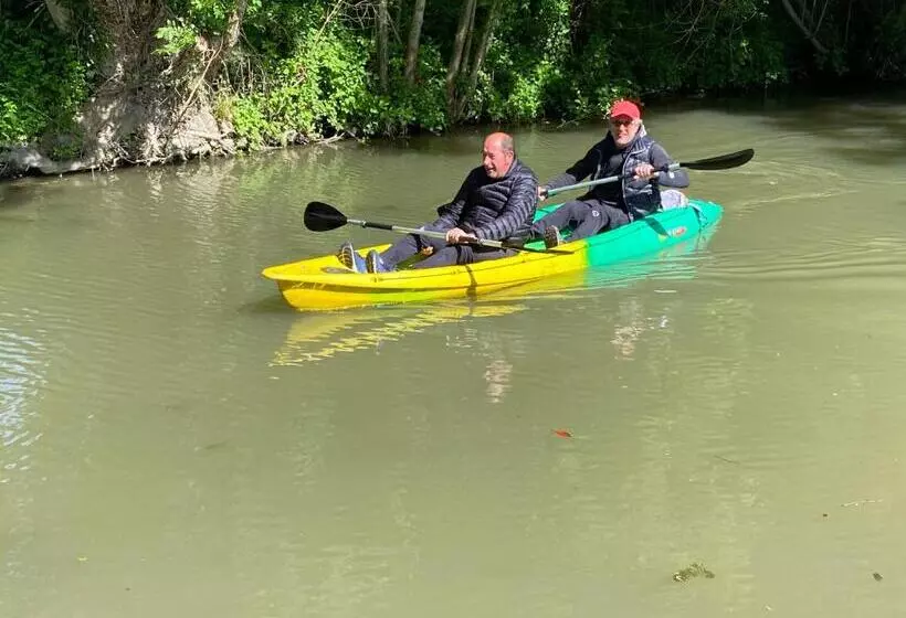 Aamiaismajoitus (B&B) Les Lavandières
