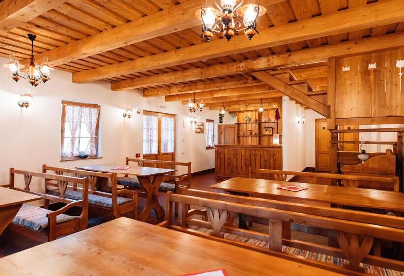 پانسیون Lolo Park Resort