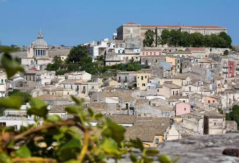 پانسیون Tocco Barocco   Locazioni Brevi