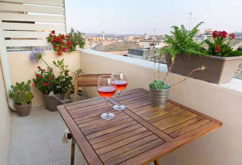 پانسیون Tocco Barocco   Locazioni Brevi