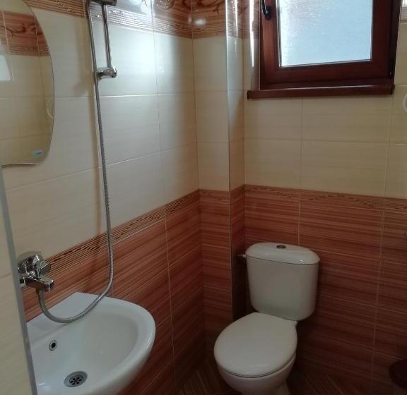 ペンション Iceberg