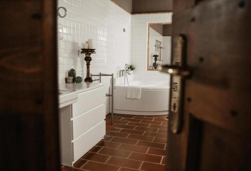 مبيت وإفطار La Celeste Galeria