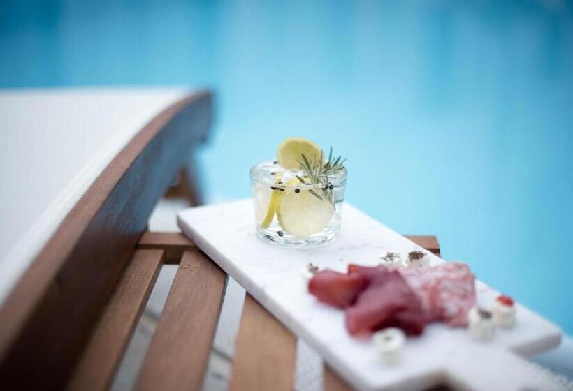 مبيت وإفطار La Celeste Galeria