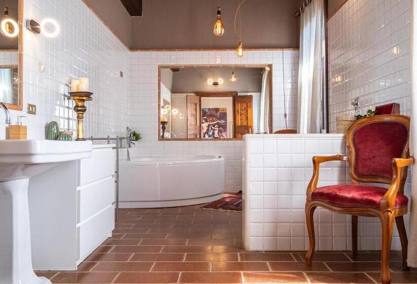 مبيت وإفطار La Celeste Galeria