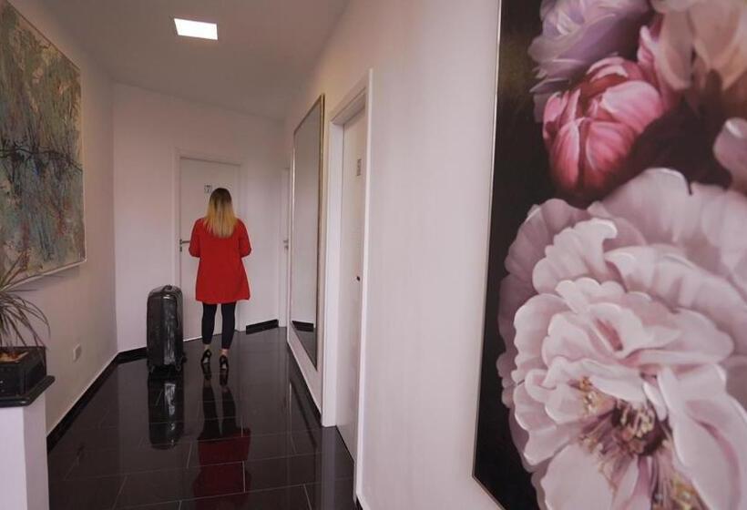 مبيت وإفطار Vivo House