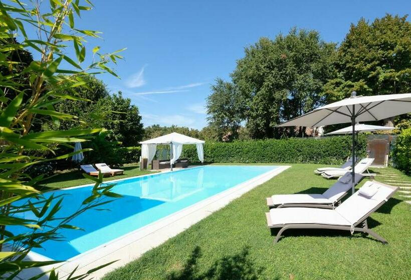 مبيت وإفطار La Celeste Galeria