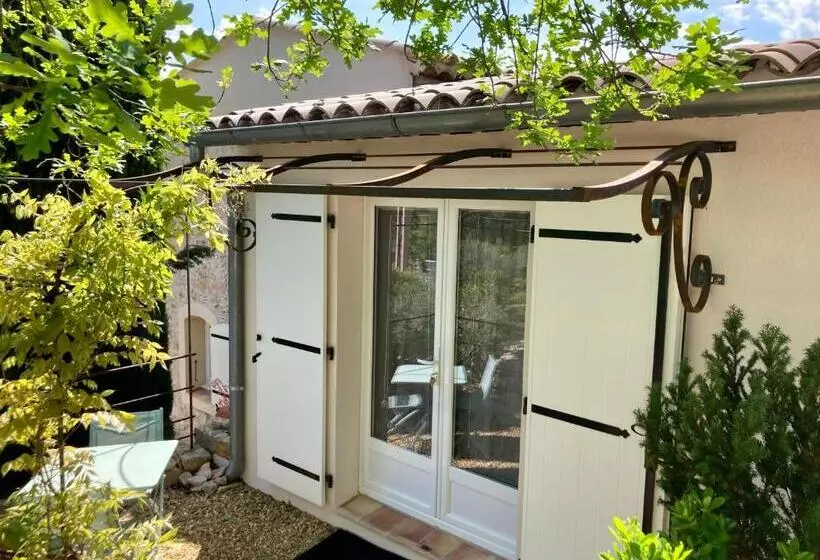 ペンション Maset Des Amandiers