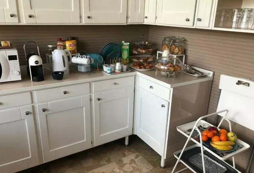 B&b La Terrazza Near The Beach