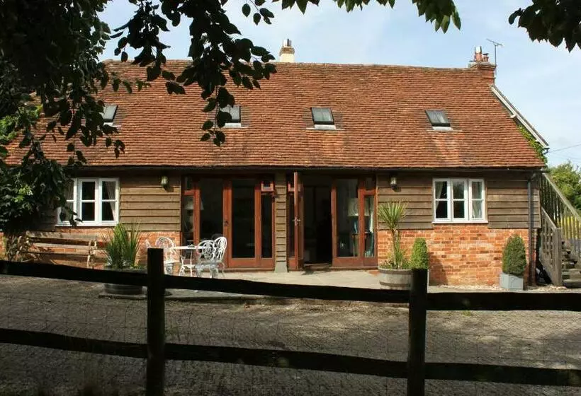 Aamiaismajoitus (B&B) High Street Farm Barn