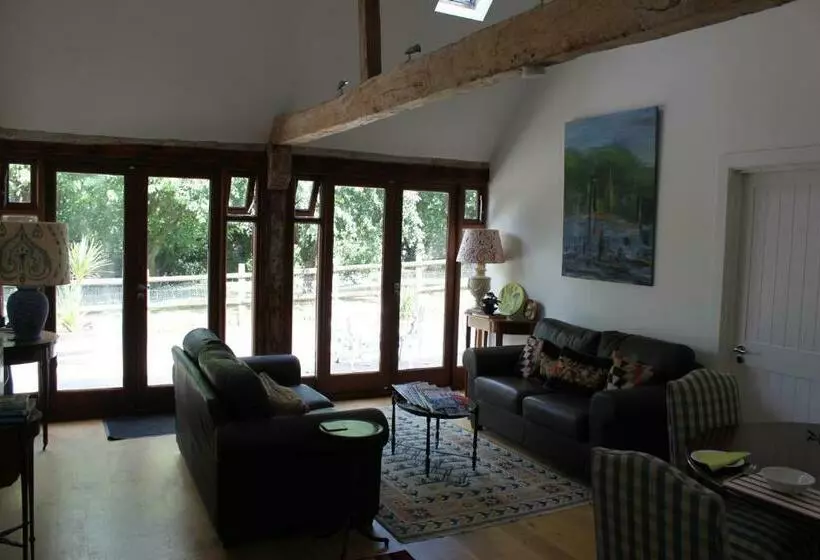 Aamiaismajoitus (B&B) High Street Farm Barn