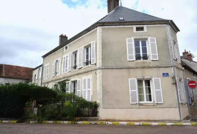 ベッドアンドブレックファースト L Escalier Des Rêves