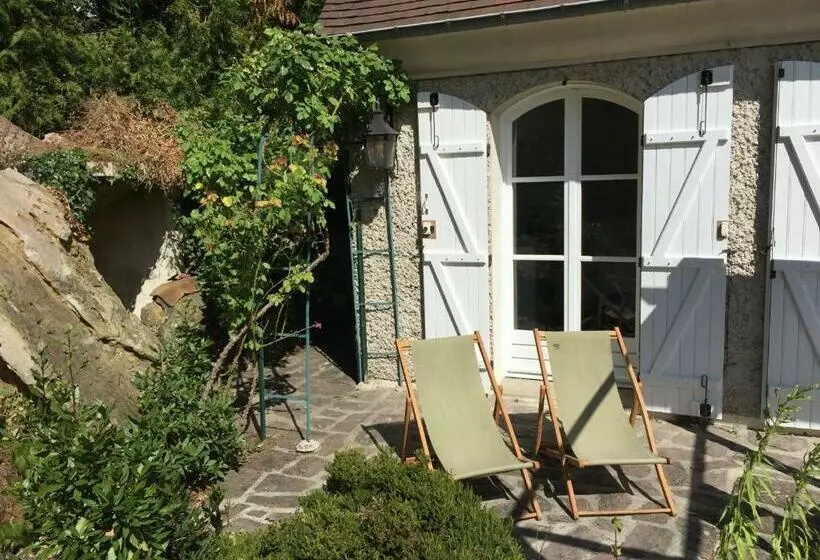 Aamiaismajoitus (B&B) La Maison Du Lac