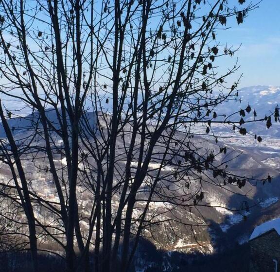 ベッドアンドブレックファースト La Masca