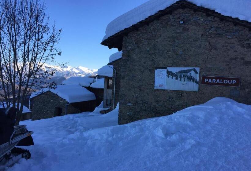 ベッドアンドブレックファースト La Masca