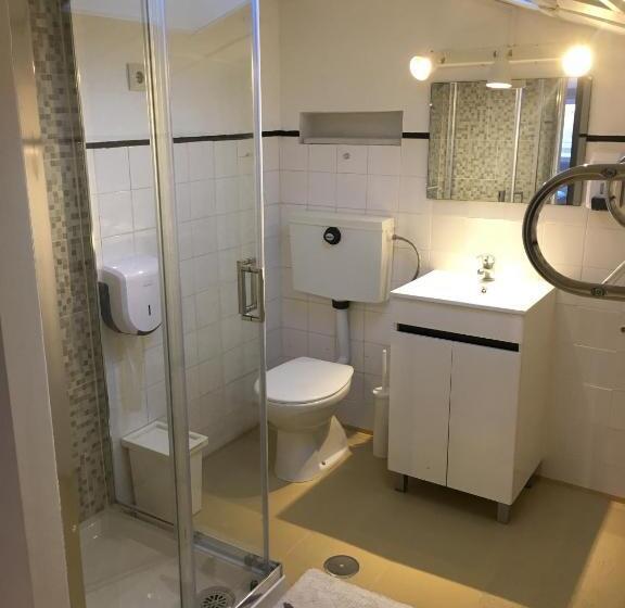 هاستل Eskama Guest House