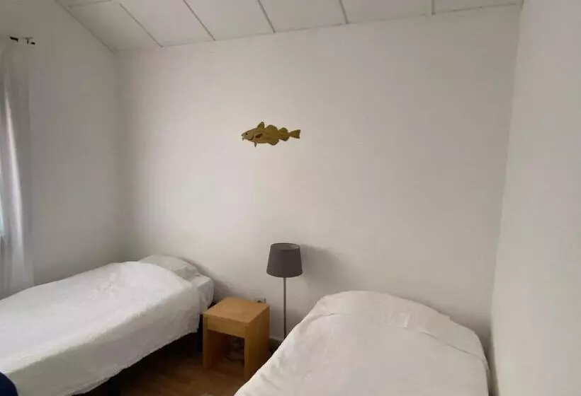 ユースホステル Eskama Guest House