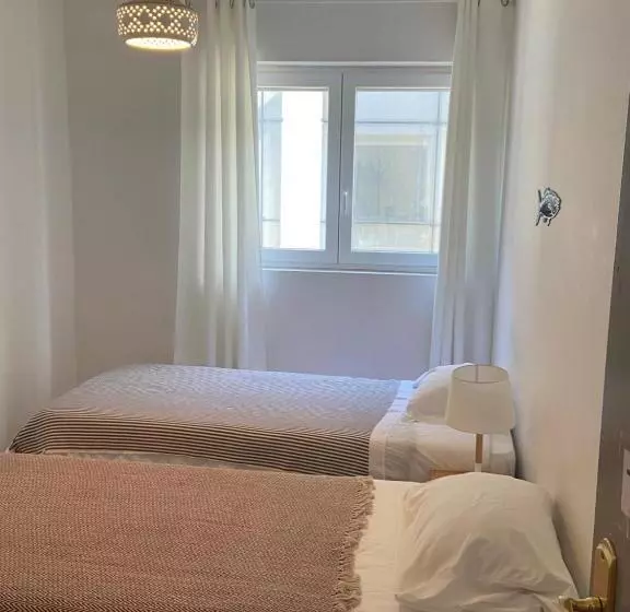 ユースホステル Eskama Guest House