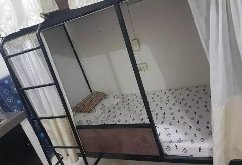 هتل کپسول Sleepadz   Capsule Beds Dormitel In Magsaysay Ave Naga