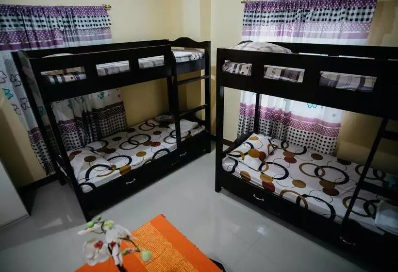 هتل کپسول Sleepadz   Capsule Beds Dormitel In Magsaysay Ave Naga