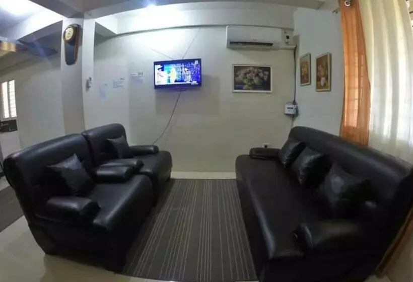 هتل کپسول Sleepadz   Capsule Beds Dormitel In Magsaysay Ave Naga