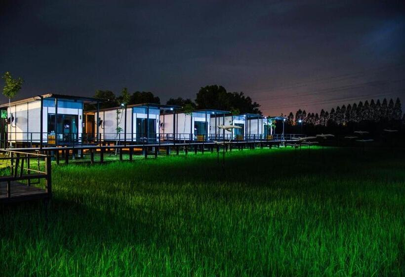 Mae On Village Resort