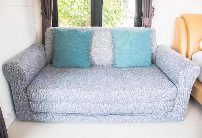 Mae On Village Resort