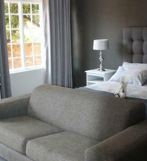 Pensão Arum Lily Guest Rooms