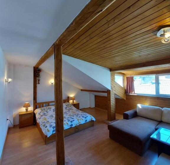 پانسیون Vasi Apartments